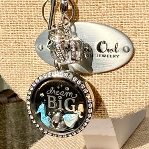 Origami Owl Cinderella’s Enchanted Locket with Silver Chain & Crown Dangle